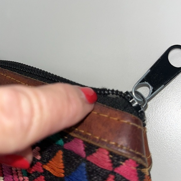 Nena & Co. smaller zip up cotton bag with leather trim - Picture 7 of 7